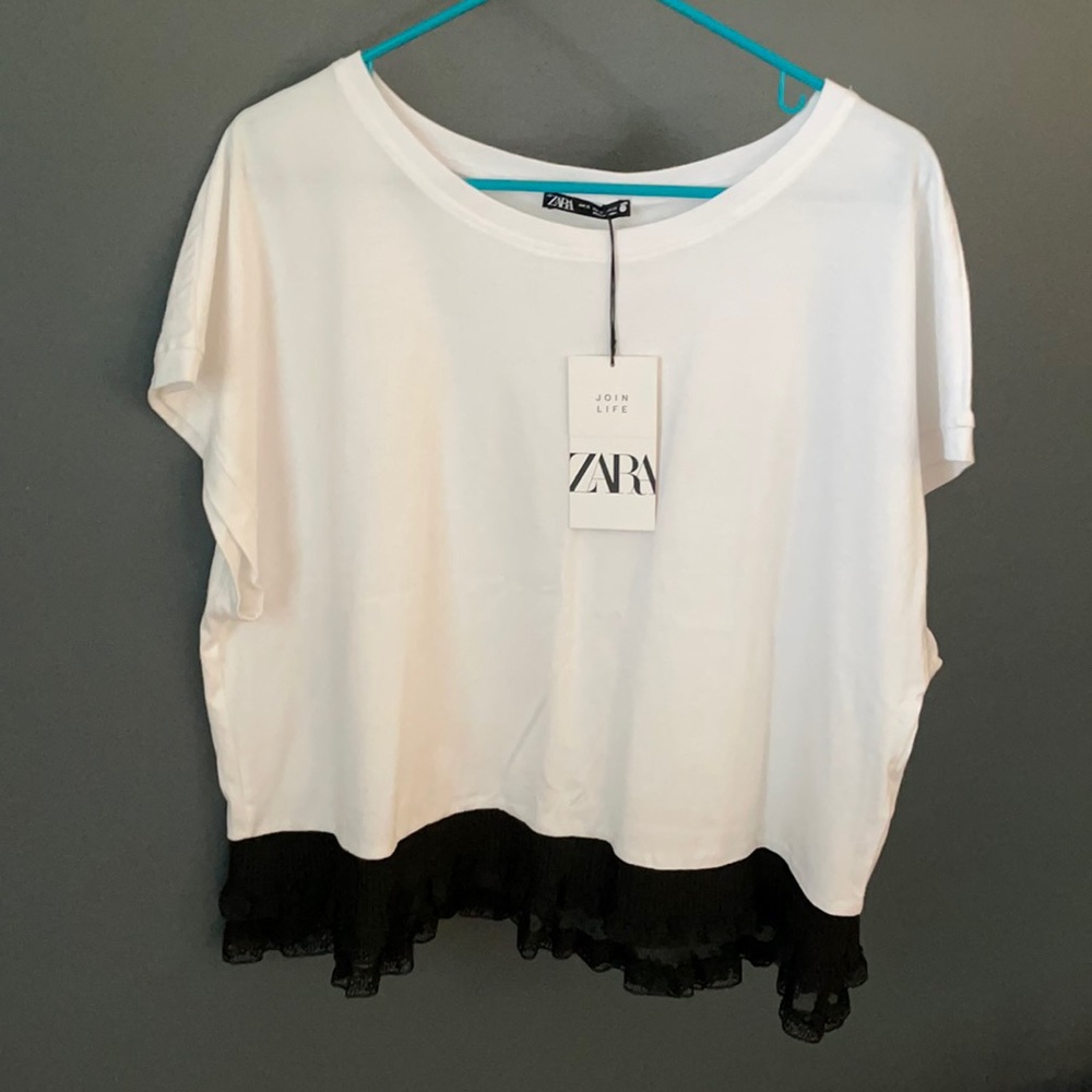 Zara NWT white w/black lace top - XL